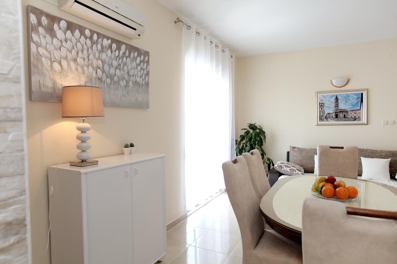 Apartment Carmen Trogir Exterior foto